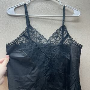 Vintage 90s Black Y2K 90s Lace Camisole Tank Top‎ Whimsigoth Fairy Coquette SZ S